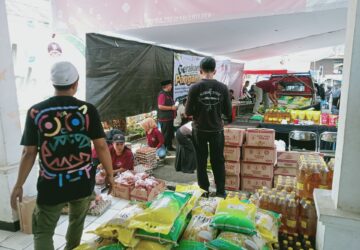 Dukung Ekonomi Warga Lajnah Imaillah Sukabumi Ikuti Bazaar Kelurahan Selabatu